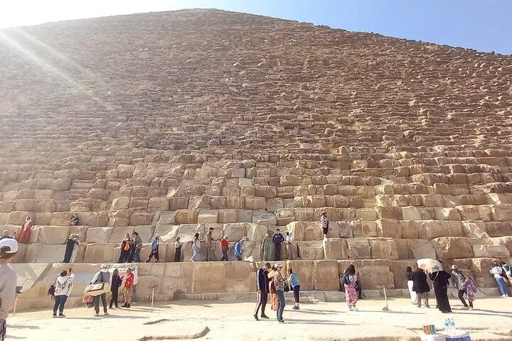 Vip Top Private Tour to Giza Pyramids and Sphinx with camel ride