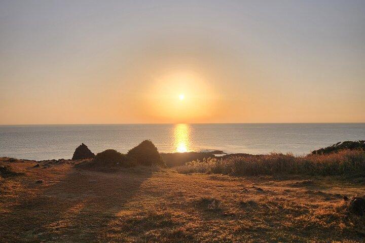 Jeju island Sunrise Tour Early Morning with Hotel Pickup