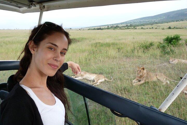 7-Day Tanzania Private Luxury Safari, Culture & Night Game Drive