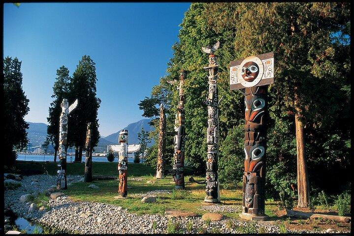 Vancouver City Tour: Stanley Park, Granville Island, and Capilano
