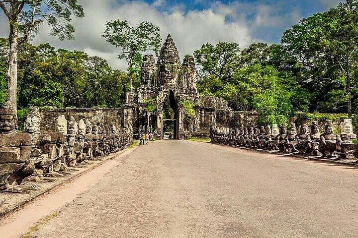 Full Day Angkor Wat - Tra Prohm - Angkor Thom