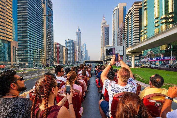 Dubai Big Bus Hop On, Hop Off Tour and Desert Safari