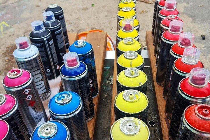 Graffiti Workshop Berlin with professional graffiti artists