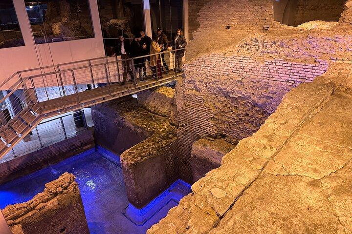 Rome Trevi Fountain and Aqueduct Undergrounds Private Tour