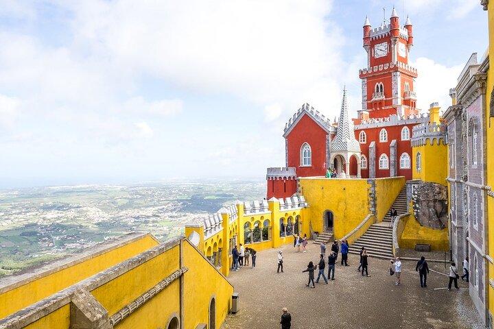 Hike in Sintra: Pena Palace, Moorish Castle, Quinta da Regaleira