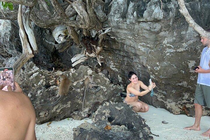 PhiPhi Island small group by Luxury Speedboat (Best Seller)