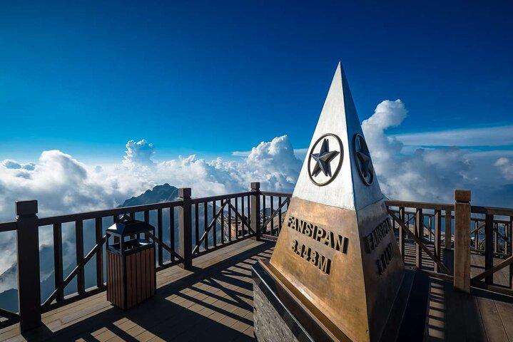 Fansipan Summit - Rooftop of Indochina 2 days 1 night Tour by Bus