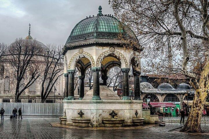 Discovering the Old City/ Full Day Tour/ Lunch&Tickets included