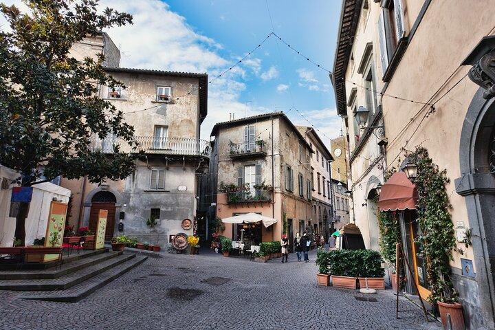 Award-Winning Orvieto City Highlights Private Guided Tour