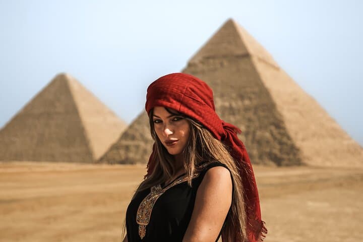 Private, High-End Photography & Authentic Walking Tours in Cairo
