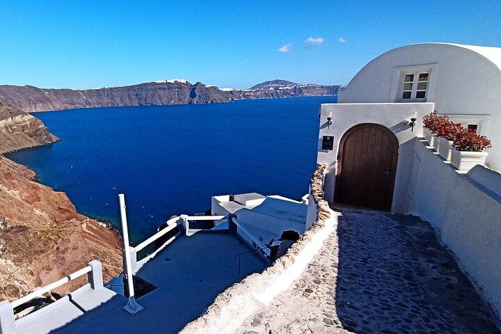 Private Day Trip From Crete Discover Santorini's Charms