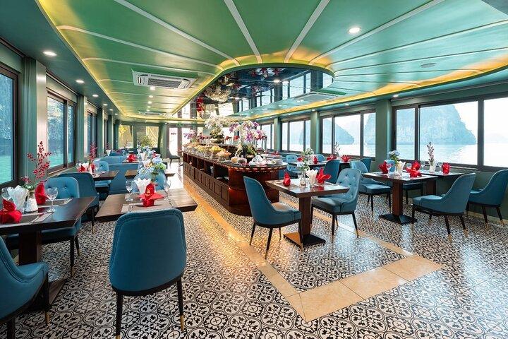 Ha long Bay day trip with Luxury Cruise