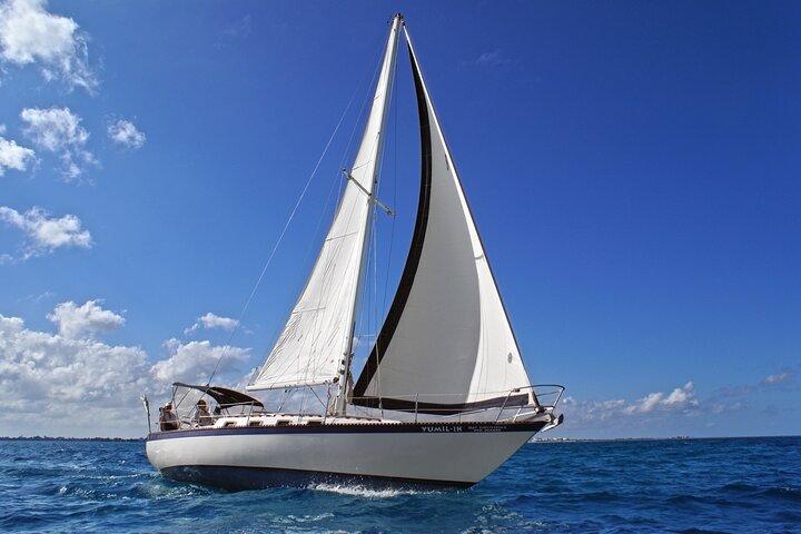 Cancun Private Classic Sailboat Cruise with Beers and Sodas