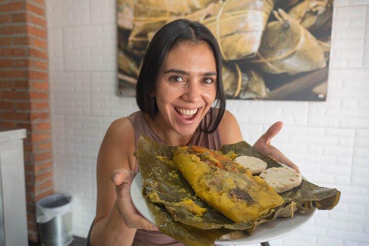 Street Food Tour in Medellín with Tastings