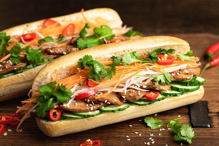 Ho Chi Minh City Night Street Food Tour by Scooter
