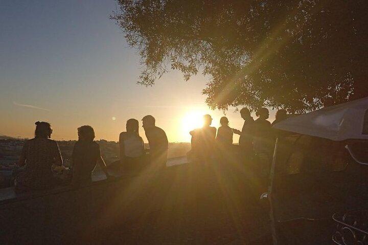 Private Lisbon Tuktuk Tour with Food and Wine Tastings