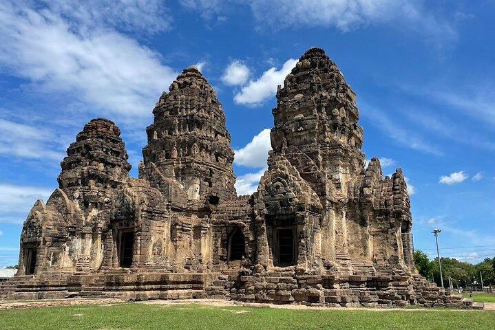 Bangkok to Ayutthaya Lopburi Monkey Temple, Largest Buddha Tour