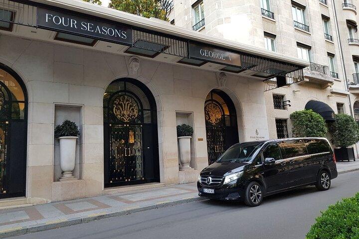 Transfer from Roissy CDG or Orly Airport to PARIS