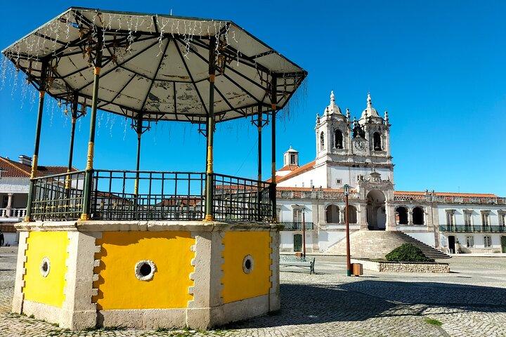 Nazare (World's Biggest Waves) Half Day Private Tour from Lisbon