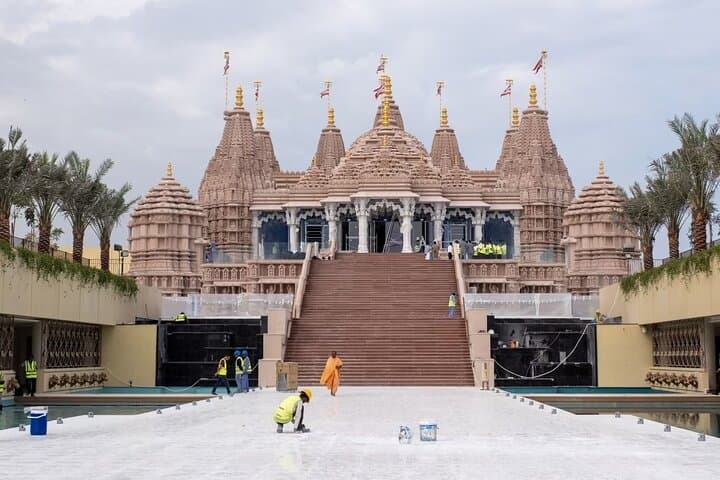 BAPS Hindu Temple Visit with Abu Dhabi Sightseeing