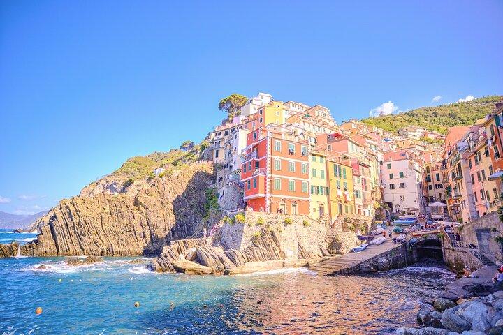 Cinque Terre tour with limoncino tasting from La Spezia Train Station