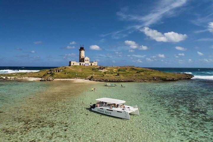 Catamaran Mauritius: South East 5 Islands Catamaran Cruises
