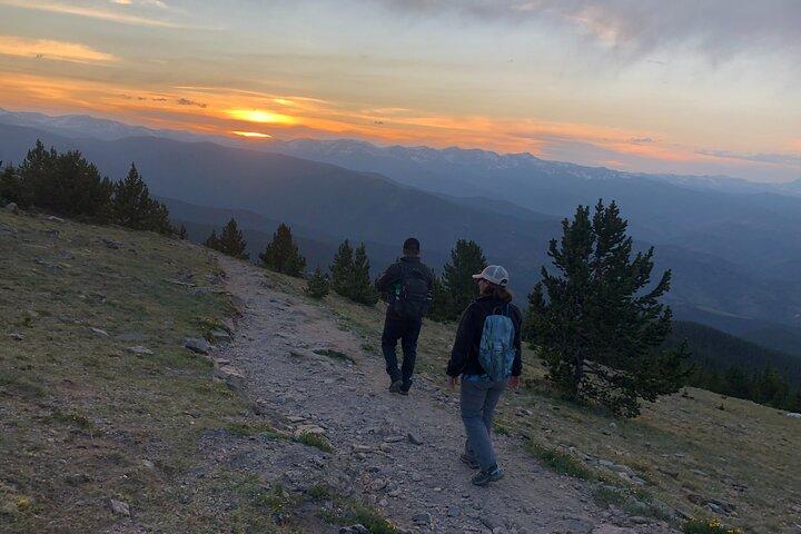 Sunset Hiking Tour in the Rocky Mountains near Denver