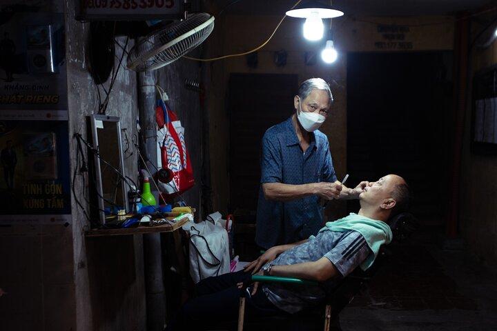 Vintage Hanoi - Street Photography Tour