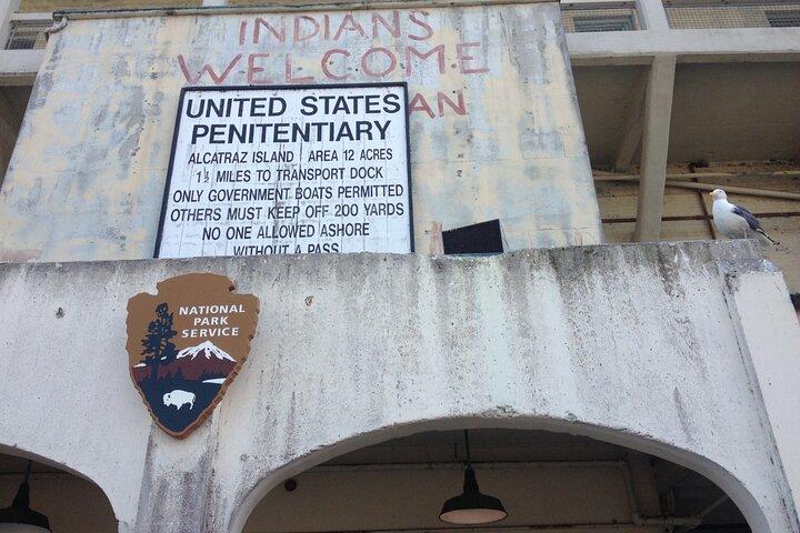 Alcatraz Tour Ticket with Ferry Rides From Pier 33