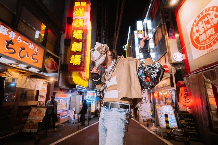 Tour with Pro Tokyo Photographer and take Edgy Unique Portraits