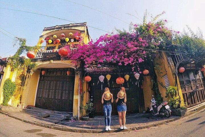 Da Nang to Hoi An ancient town by private transfer