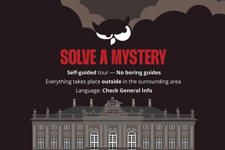 London Self-Guided Murder Mystery Tour by Trafalgar Square