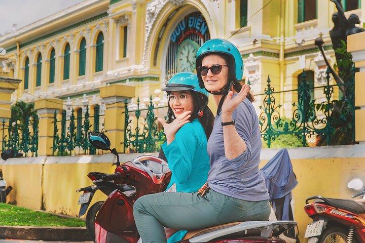 Combo Street Food & Sightseeing By Scooter | Saigon Adventure