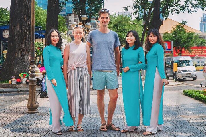 Combo Street Food & Sightseeing By Scooter | Saigon Adventure