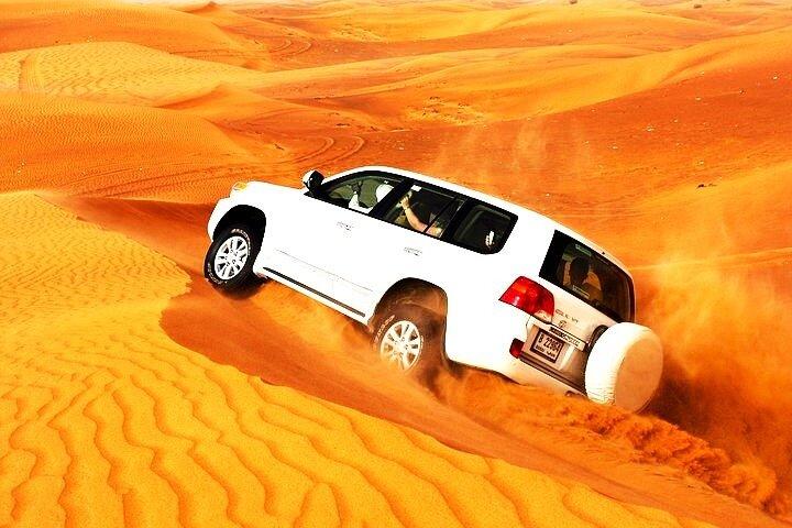 VIP Dubai Desert Safari – Luxury 4x4 Dune Bashing & 5-Star Camp