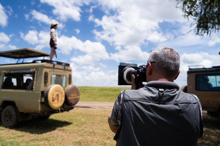 12 Days Big 5 and Wildlife Expedition in Serengeti Photography