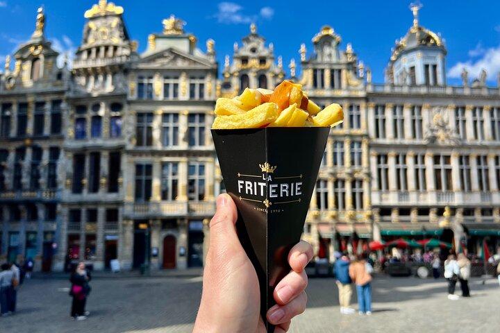 Brussels Food Tour: 10 Tastings of Waffles, Beers, Fries & More