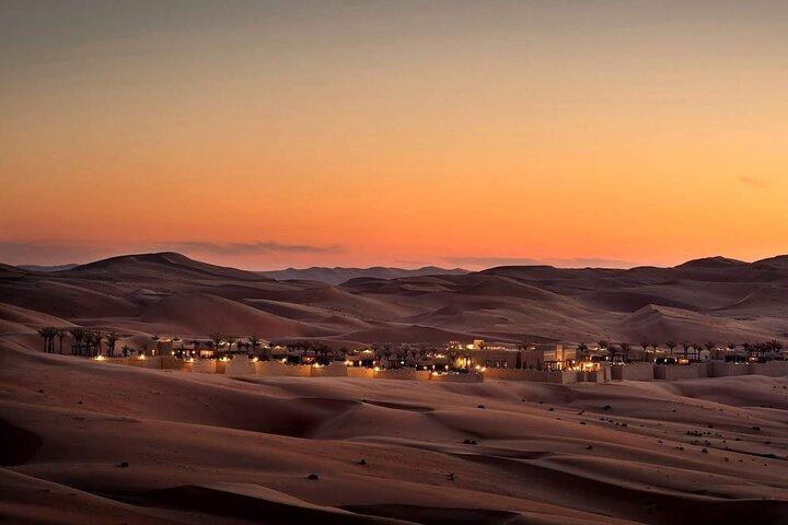 Dubai Experience: Quad bike, BBQ Dinner and Live Show