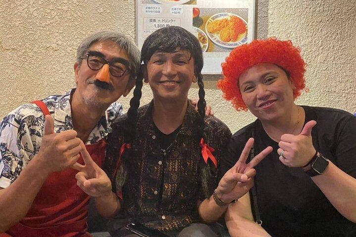 Tokyo Harajuku Night Pub Crawl with Locals – Snack Bars & Karaoke