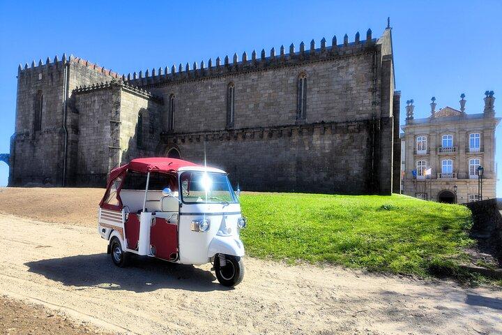 Private Half-Day TukTuk Tour All Around Vila do Conde