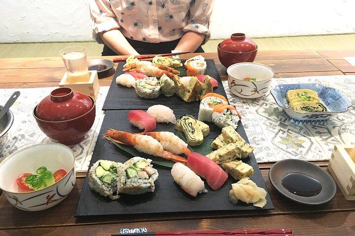 Tokyo Fish Market Tour & Sushi Making near Adachi with Masahito