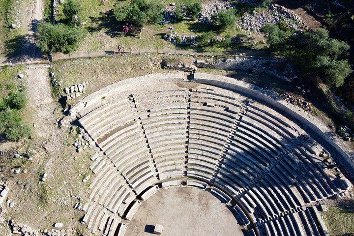 Sea Kayak Epidavros - Ancient Sunken City Tour