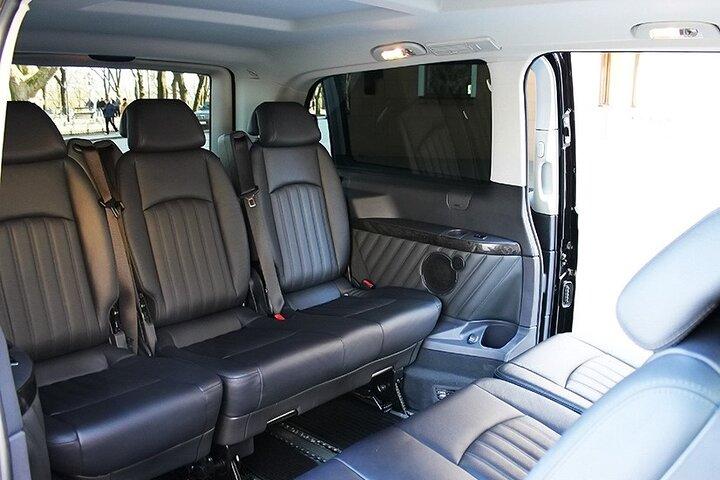 Private Departure Budapest to Budapest Airport BUD by Car or Van