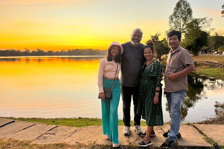 Angkor Wat Private One Day tour including sunrise & Banteay Srey