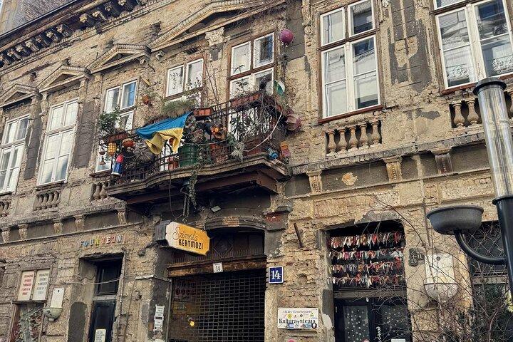 A Self-Guided Tour Through Budapest's Jewish Quarter