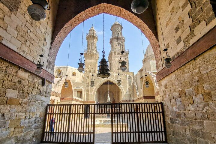 Private day tour visiting Coptic, Islamic Cairo, khan Elkhalili
