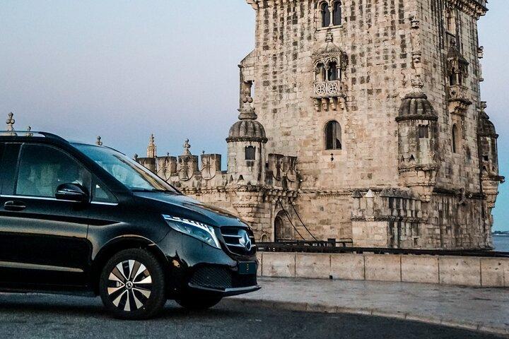 Private Transfer: Lisbon Airport to Lisbon