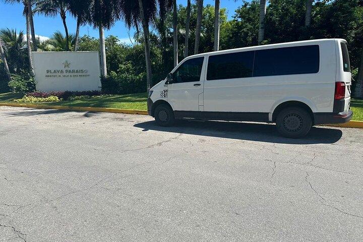 Private Airport Transfer to Cancun Hotel Zone