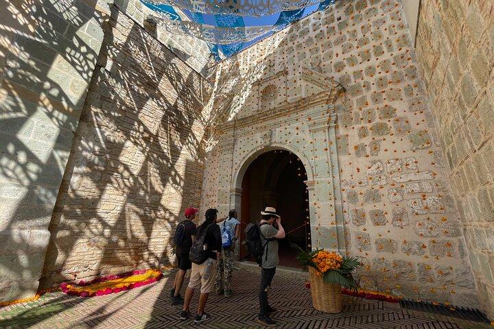 Oaxaca City Walking Tour - Markets, Textile museum & Lunch