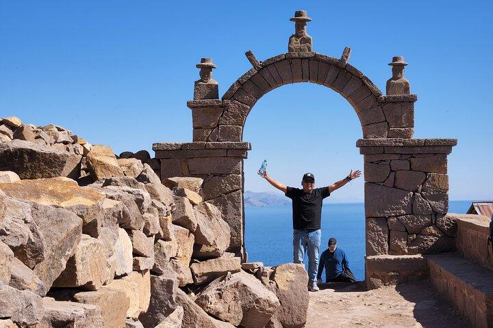 One-day tour of the Uros and Taquile Islands of Lake Titicaca